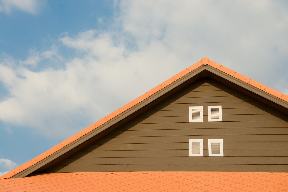 What Services Do Roof Repair Specialists Offer